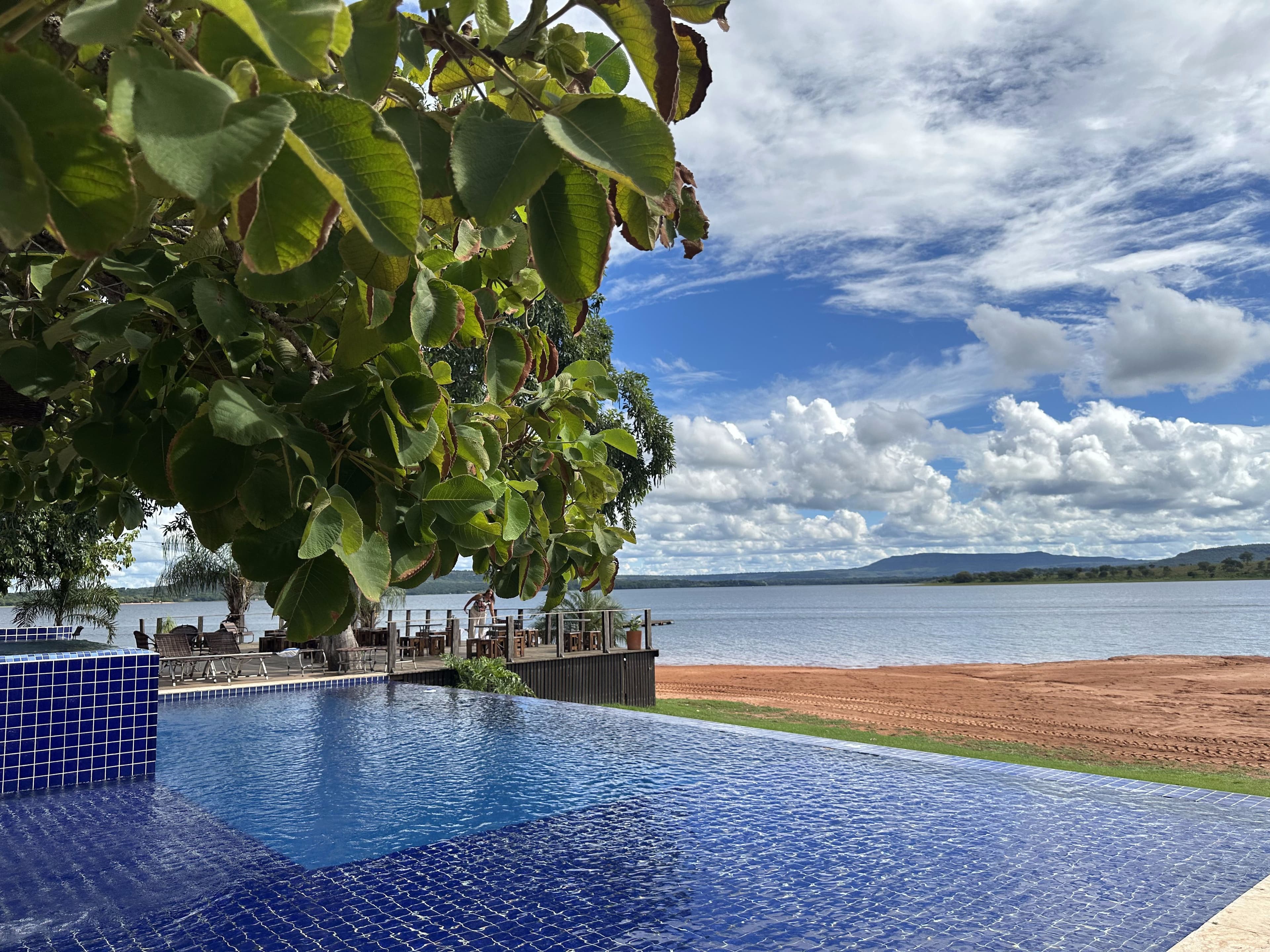 Aguas do Manso Piscina.jpg